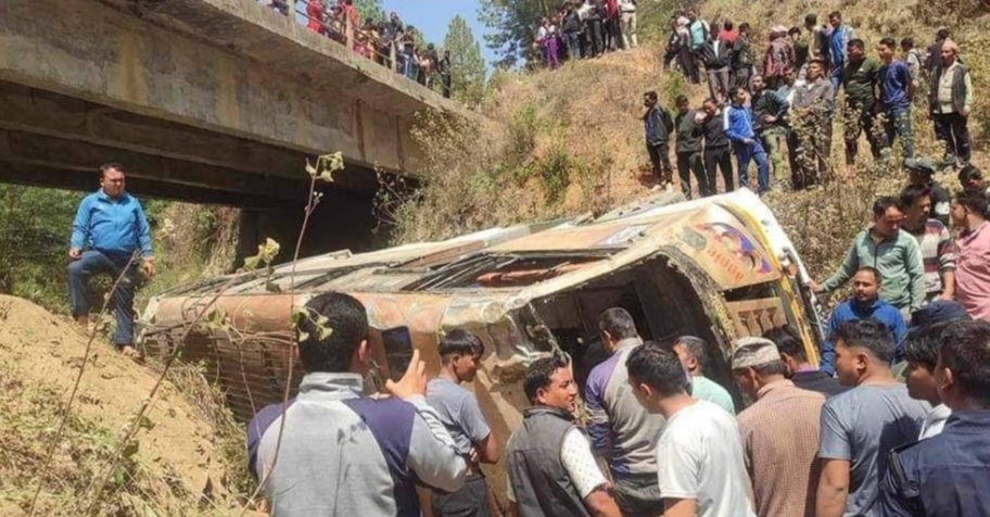 सल्यानमा भएको बस दुर्घटनामा परी घाइते भएका एक यात्रुको उपचारका क्रममा मृत्यु